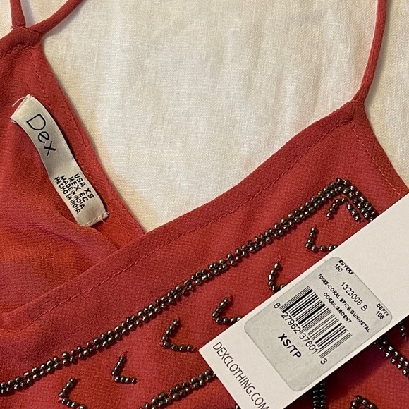 NWT Dex camisole with beading. Size XS. Smoke-free, pet-free home. - Picture 3 of 4
